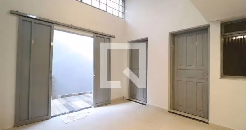Casa para aluguel - centro, 3 quartos,  150 m² - uberlândia
