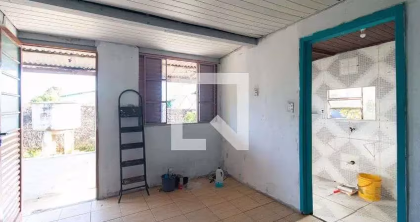 Casa para aluguel - campo novo, 2 quartos,  50 m² - porto alegre