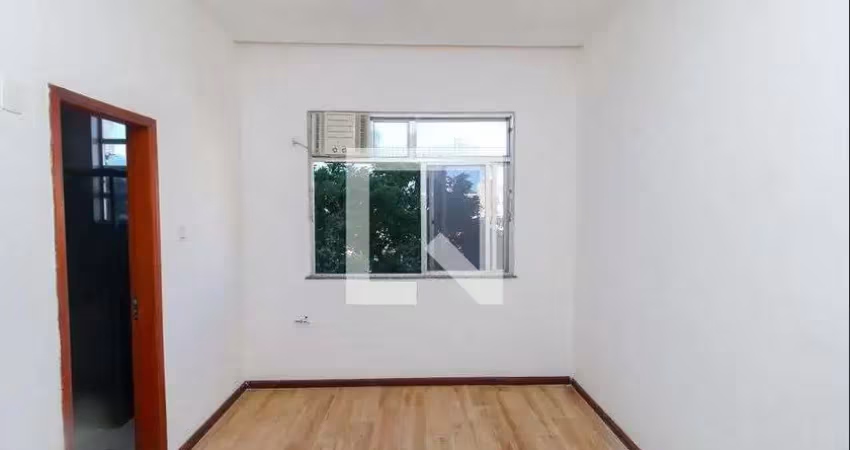 Kitnet / stúdio para aluguel - catete, 1 quarto,  22 m² - rio de janeiro