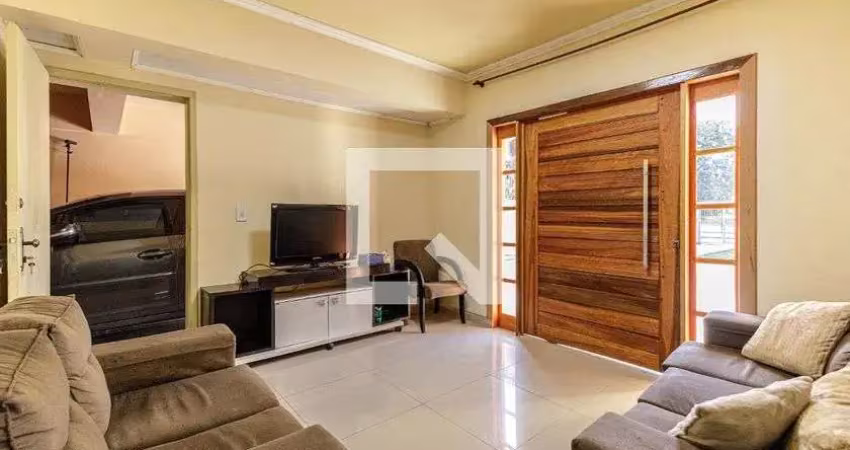 Casa para aluguel - jardim itu-sabará, 3 quartos,  240 m² - porto alegre