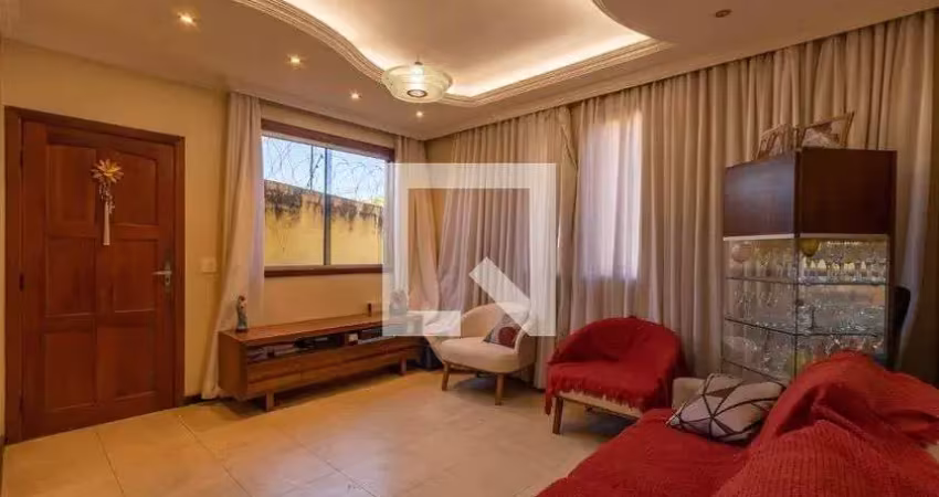 Casa para aluguel - santa branca, 3 quartos,  135 m² - belo horizonte