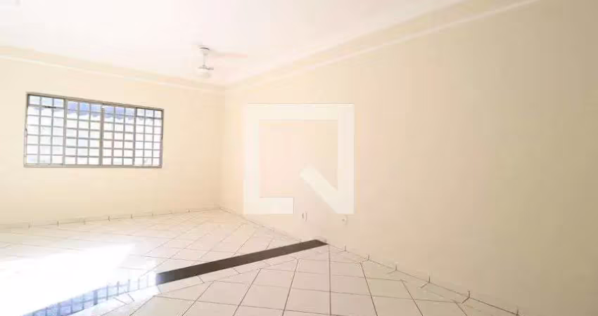 Casa para aluguel - santa luzia, 3 quartos,  151 m² - uberlândia