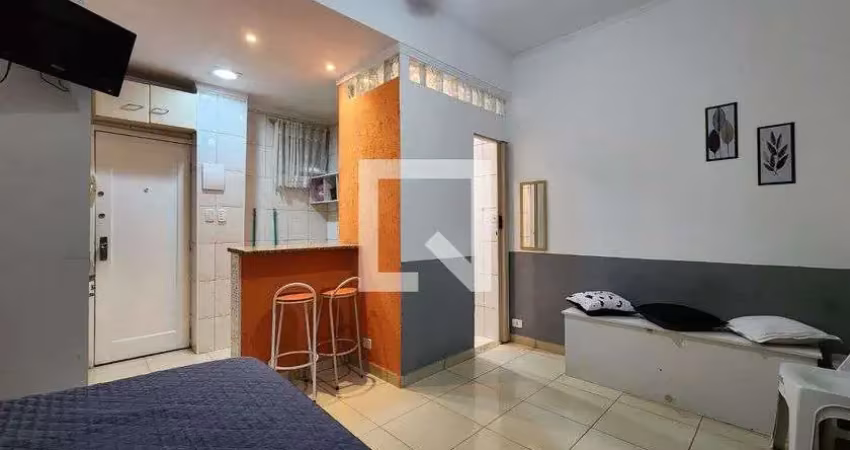 Kitnet / stúdio para aluguel - embaré, 1 quarto,  40 m² - santos