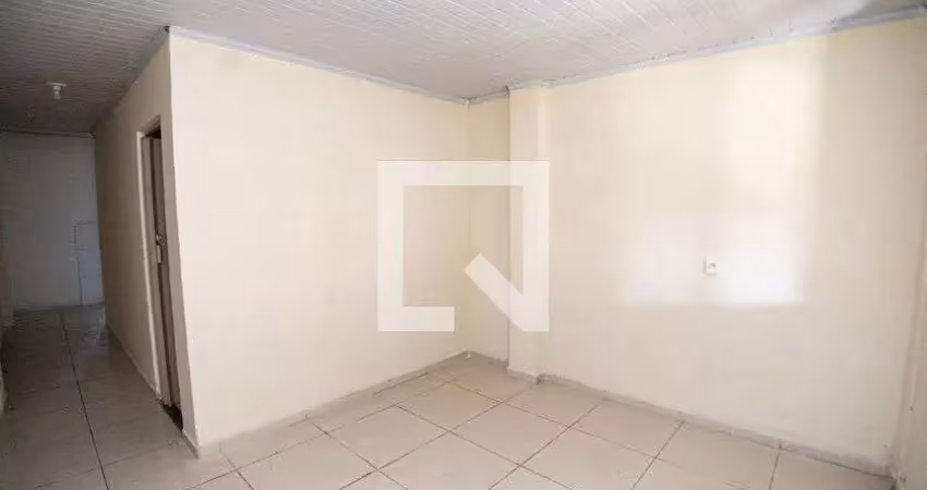 Casa para aluguel - campo grande, 1 quarto,  48 m² - rio de janeiro