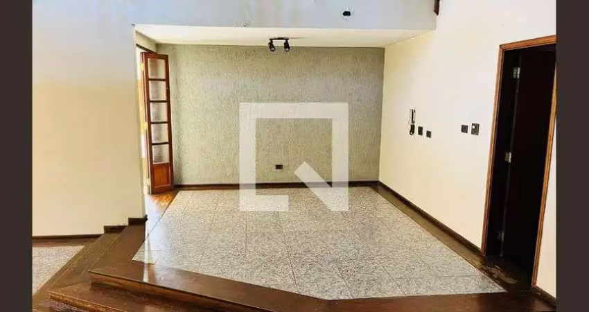 Casa para aluguel - taguatinga, 3 quartos,  583 m² - brasília