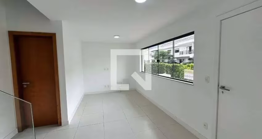 Casa / sobrado em condomínio para aluguel - vargem grande, 4 quartos,  136 m² - rio de janeiro