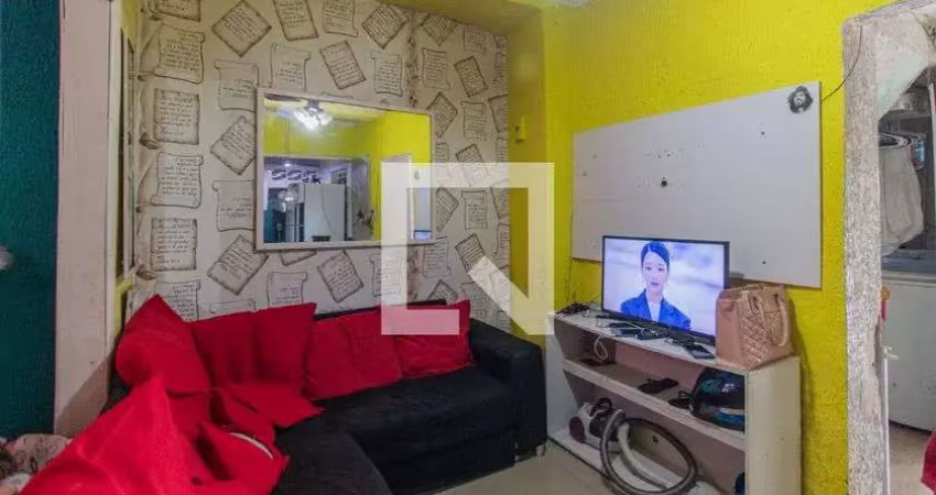 Casa para aluguel - santa tereza , 2 quartos,  70 m² - porto alegre