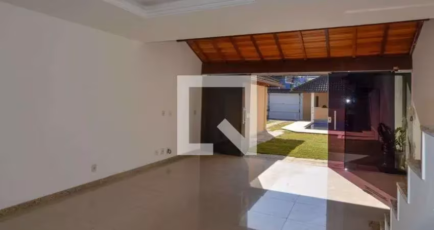 Casa / sobrado em condomínio para aluguel - vargem pequena, 4 quartos,  250 m² - rio de janeiro