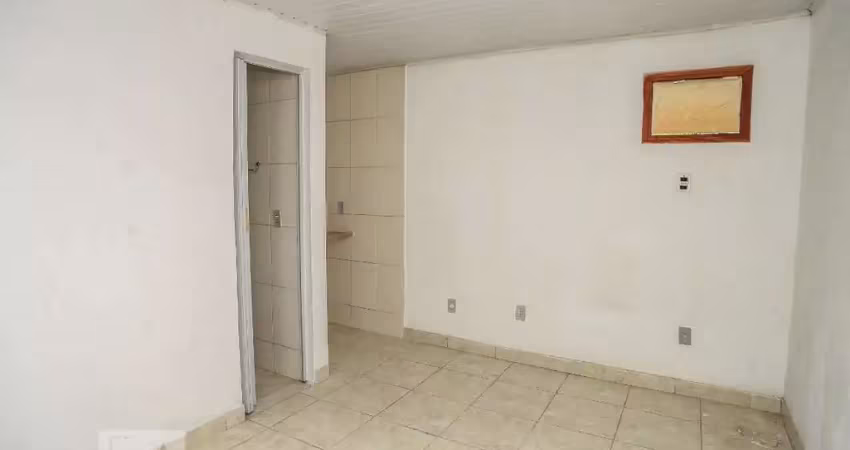 Kitnet / stúdio para aluguel - taquara, 1 quarto,  12 m² - rio de janeiro