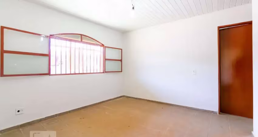 Casa para aluguel - ceilândia, 3 quartos,  200 m² - brasília