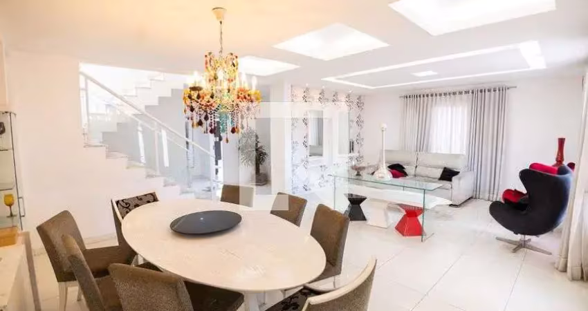 Casa / sobrado em condomínio para aluguel - campo grande, 3 quartos,  600 m² - rio de janeiro