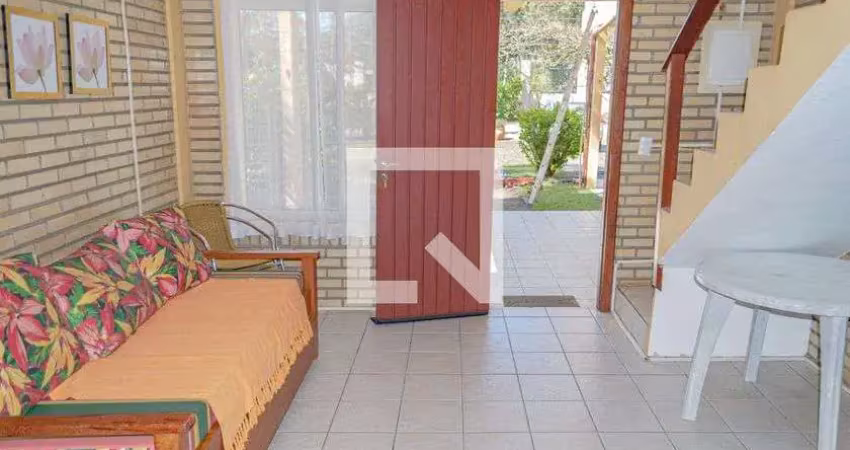 Casa / sobrado em condomínio para aluguel - barra da lagoa, 2 quartos,  81 m² - florianópolis