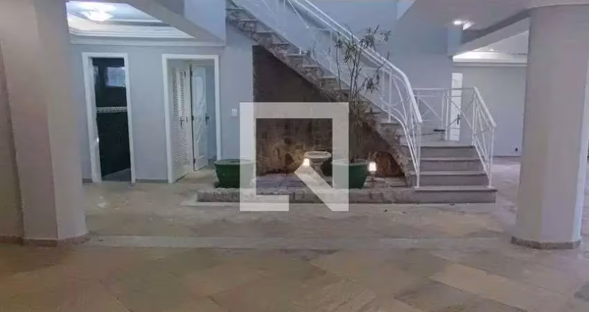 Casa / sobrado em condomínio para aluguel - taquara, 6 quartos,  650 m² - rio de janeiro