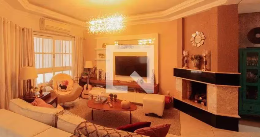 Casa para aluguel - jardim itu-sabará, 3 quartos,  281 m² - porto alegre