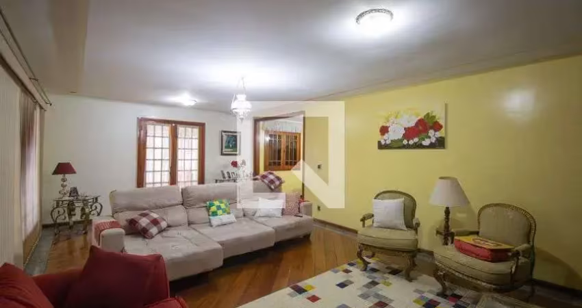 Casa para aluguel - centro, 4 quartos,  511 m² - são gonçalo