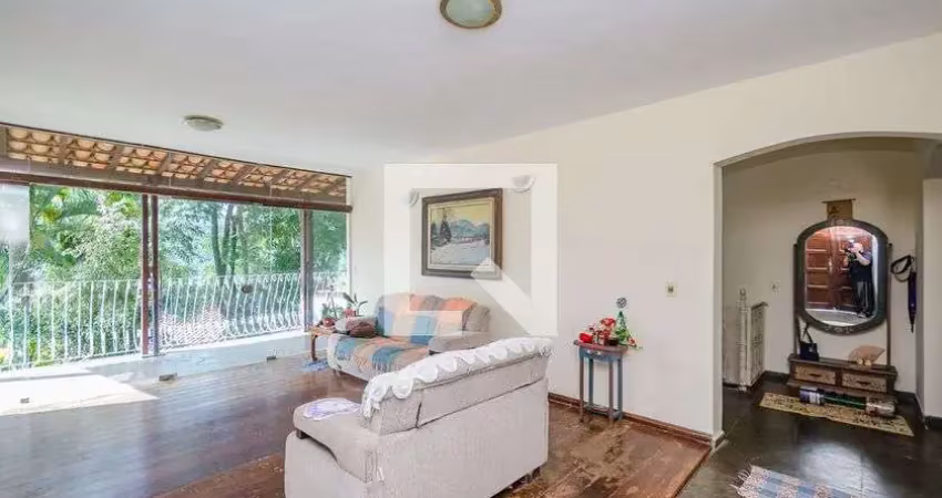 Casa para aluguel - ville de montagne, 3 quartos,  1000 m² - nova lima