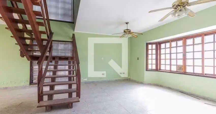 Casa / sobrado em condomínio para aluguel - jundiapeba, 3 quartos,  280 m² - mogi das cruzes