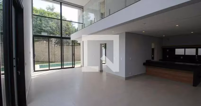 Casa / sobrado em condomínio para aluguel - vossoroca, 3 quartos,  405 m² - votorantim