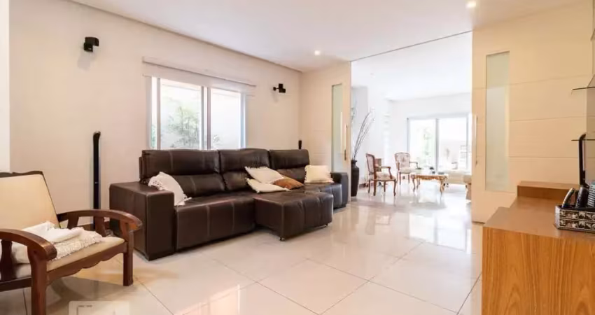 Casa / sobrado em condomínio para aluguel - alphaville, 3 quartos,  330 m² - santana de parnaíba