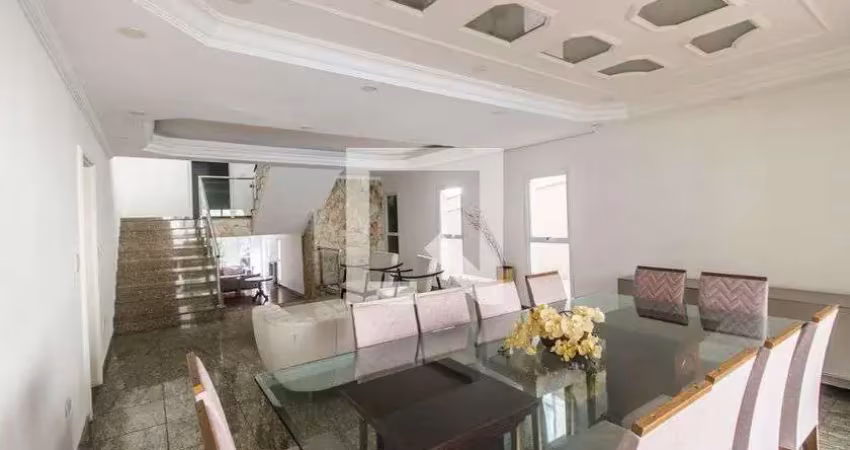 Casa / sobrado em condomínio para aluguel - alphaville, 1 quarto,  490 m² - santana de parnaíba