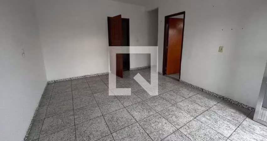 Casa para aluguel - vila leopoldina, 2 quartos,  60 m² - duque de caxias