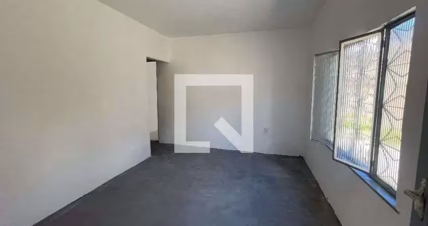 Casa para aluguel - olavo bilac, 1 quarto,  50 m² - duque de caxias