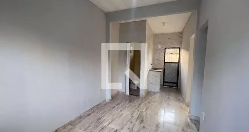 Casa para aluguel - saracuruna, 1 quarto,  51 m² - duque de caxias