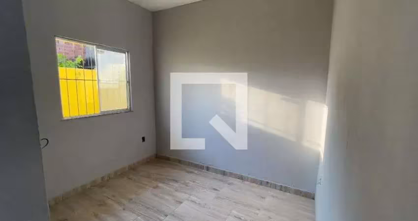 Casa para aluguel - saracuruna, 1 quarto,  48 m² - duque de caxias