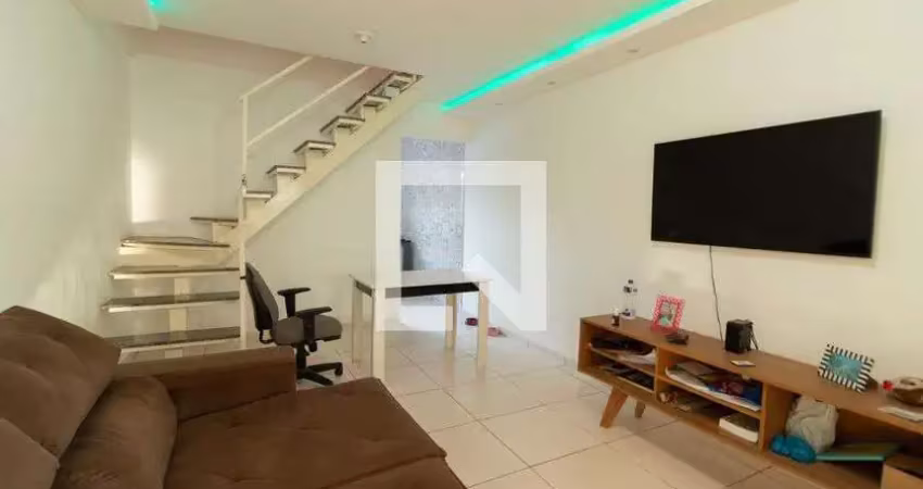 Casa para aluguel - são vicente, 2 quartos,  90 m² - belford roxo