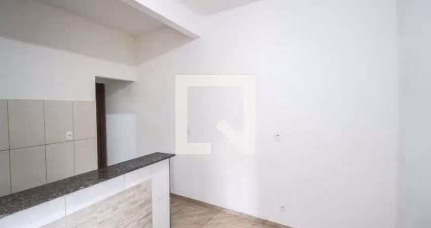 Casa para aluguel - santos dumont, 1 quarto,  45 m² - nilópolis