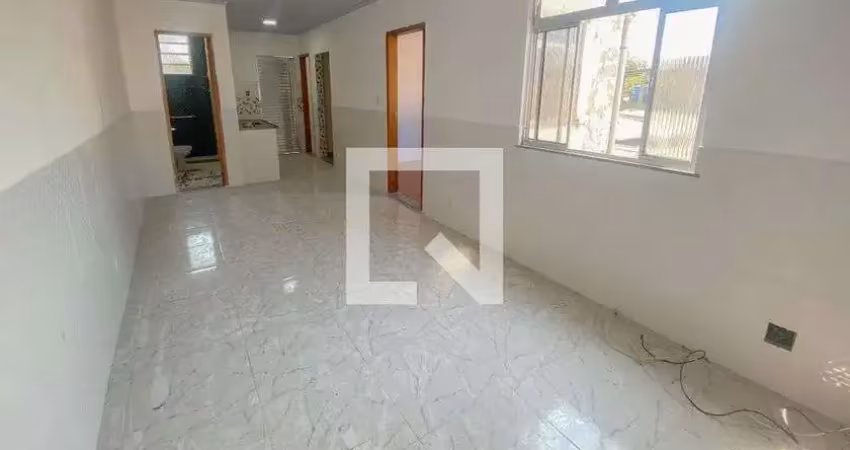 Casa para aluguel - saracuruna, 1 quarto,  55 m² - duque de caxias