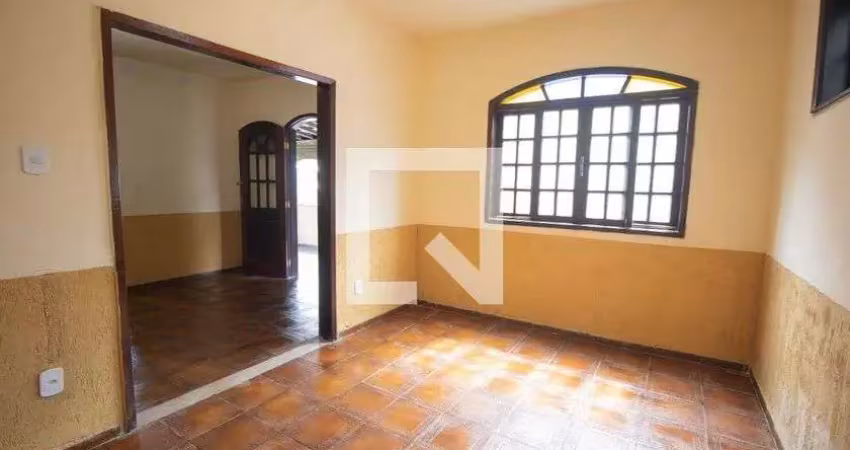 Casa para aluguel - centro, 4 quartos,  800 m² - são gonçalo
