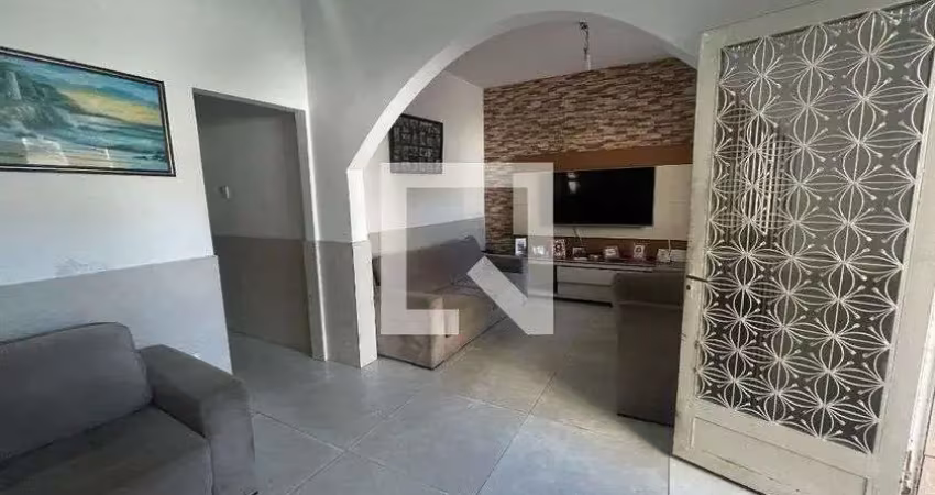 Casa para aluguel - olavo bilac, 4 quartos,  194 m² - duque de caxias