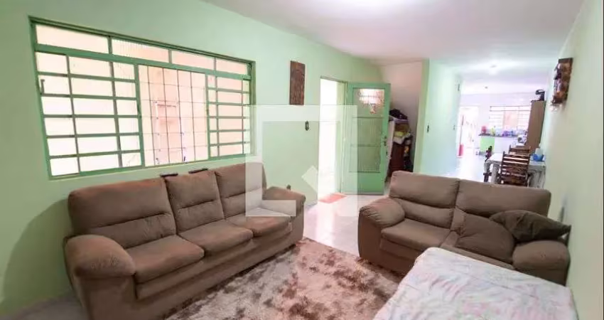 Casa para aluguel - campos eliseo, 2 quartos,  200 m² - taubaté