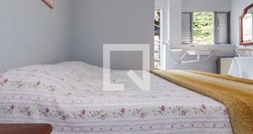 Kitnet / stúdio para aluguel - socorro, 1 quarto,  20 m² - mogi das cruzes