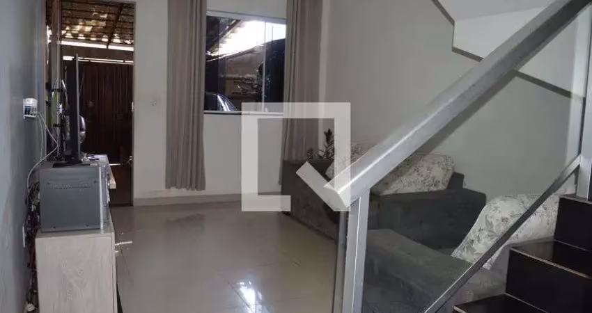 Casa para aluguel - tropical, 2 quartos,  80 m² - contagem