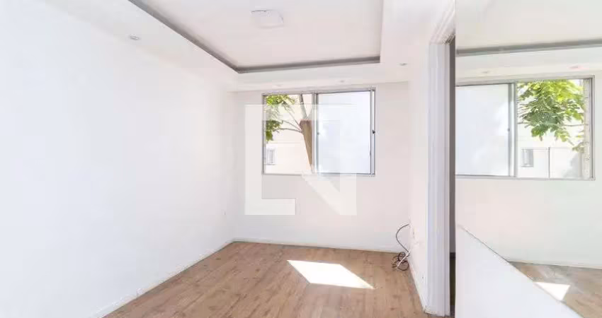 Apartamento para aluguel - fazenda aricanduva, 2 quartos,  40 m² - são paulo