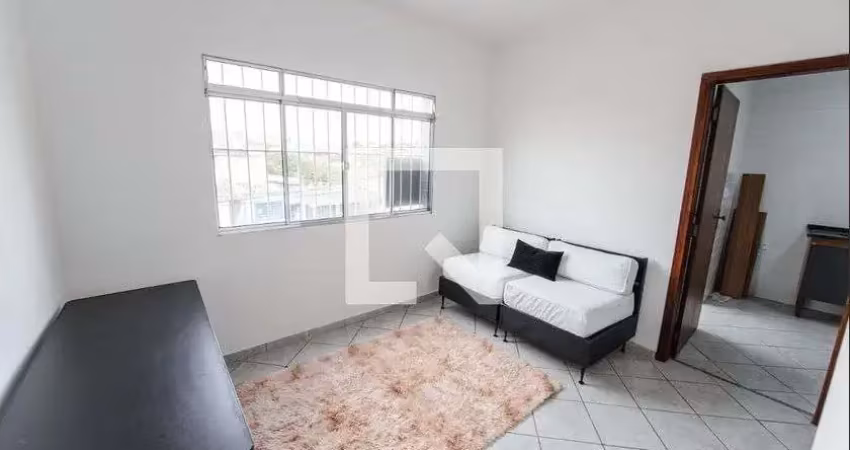 Casa para aluguel - centro, 1 quarto,  45 m² - taubaté