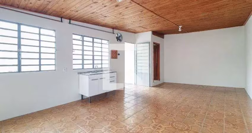Casa para alugar na Rua Bento Branco de Andrade Filho, Santo Amaro, São Paulo