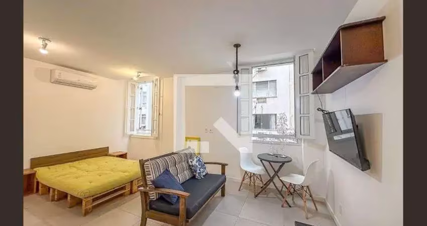 Kitnet / stúdio para aluguel - flamengo, 1 quarto,  30 m² - rio de janeiro