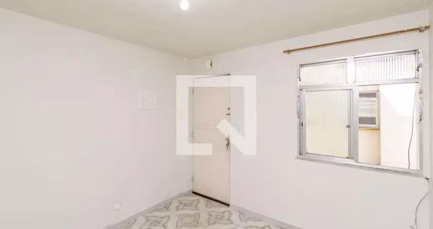 Apartamento para aluguel - ramos, 2 quartos,  36 m² - rio de janeiro