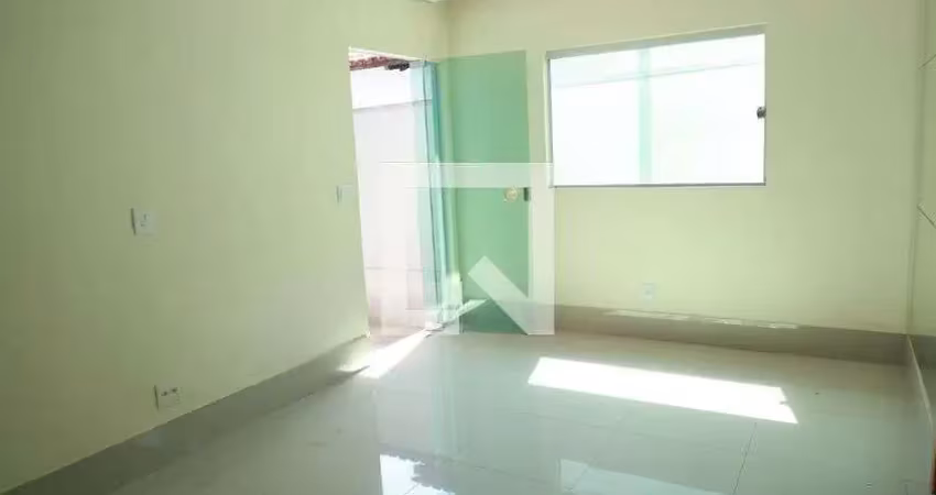 Casa para aluguel - setor faicalville, 2 quartos,  140 m² - goiânia