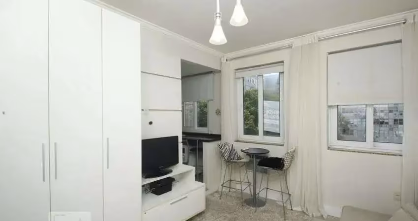 Kitnet / stúdio para aluguel - botafogo, 1 quarto,  30 m² - rio de janeiro
