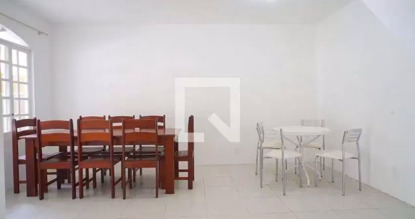 Casa para aluguel - itacorubi, 2 quartos,  110 m² - florianópolis