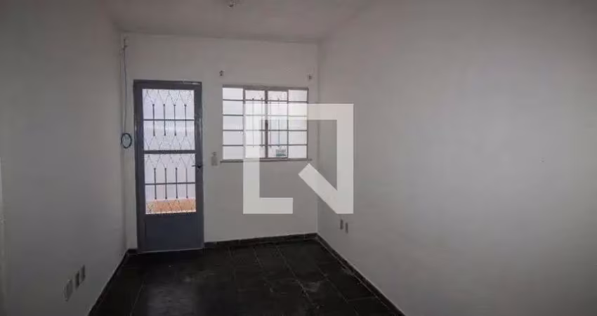 Casa para aluguel - brás de pina, 2 quartos,  90 m² - rio de janeiro