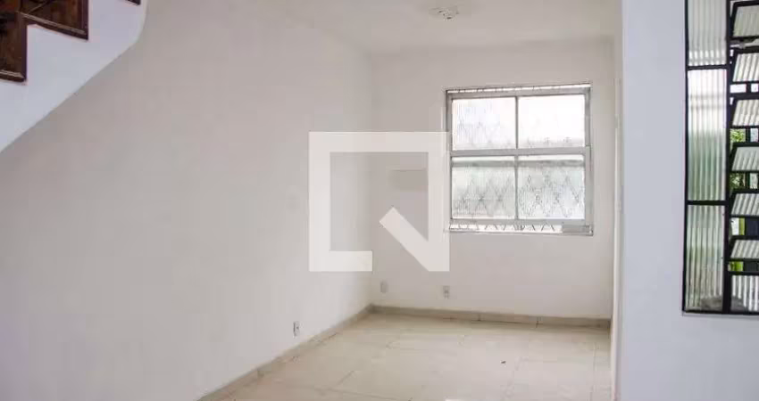 Casa / sobrado em condomínio para aluguel - cascadura, 2 quartos,  100 m² - rio de janeiro