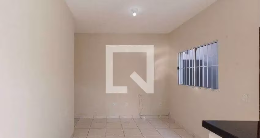 Casa para aluguel - jardim samambaia, 2 quartos,  60 m² - campinas