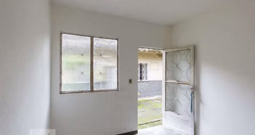 Kitnet / stúdio para aluguel - freguesia , 1 quarto,  15 m² - rio de janeiro