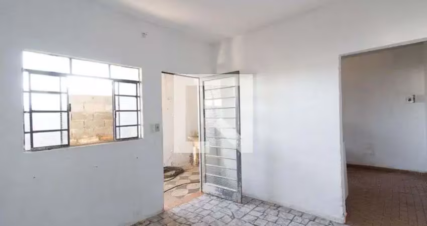 Casa para aluguel - vila são domingos, 1 quarto,  50 m² - sorocaba