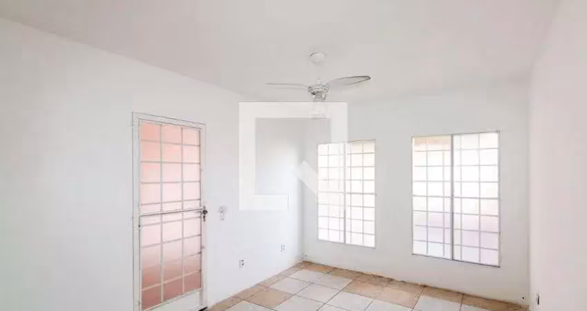 Casa para aluguel - campo grande, 2 quartos,  90 m² - rio de janeiro